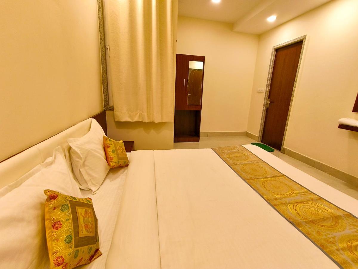 Hotel Veer Palace Near Udaipole Udaipur Buitenkant foto