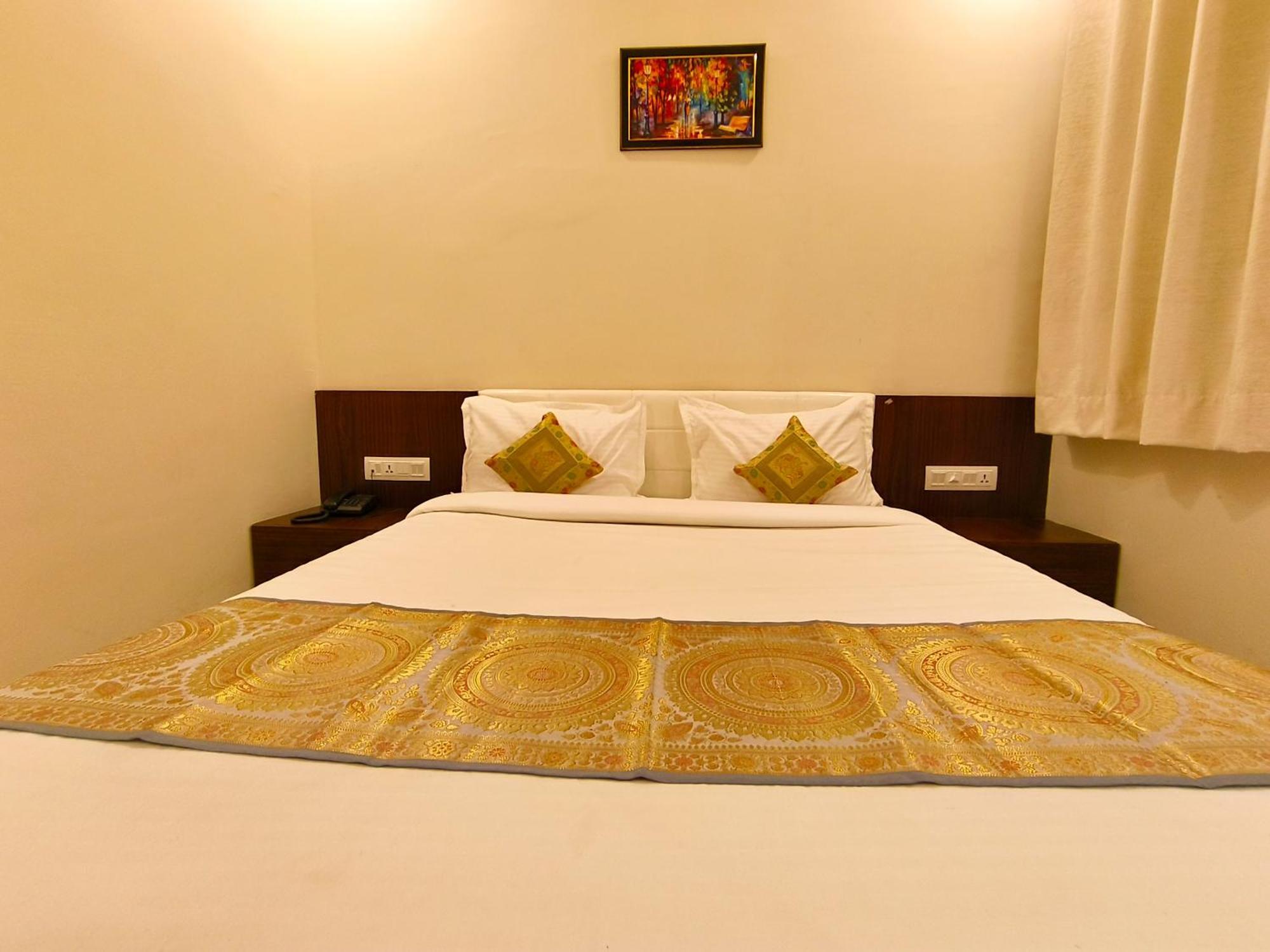 Hotel Veer Palace Near Udaipole Udaipur Buitenkant foto